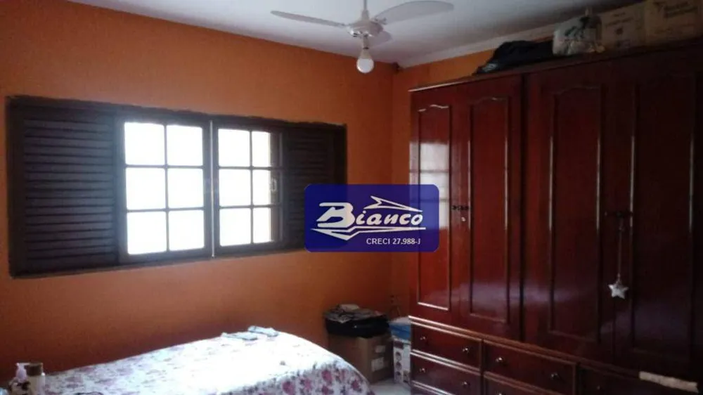 Casa, 4 quartos, 210 m² - Foto 5