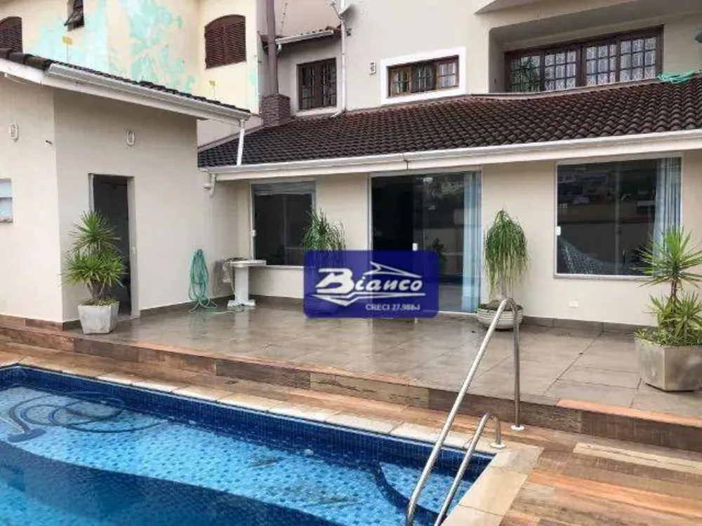 Sobrado, 4 quartos, 430 m² - Foto 1