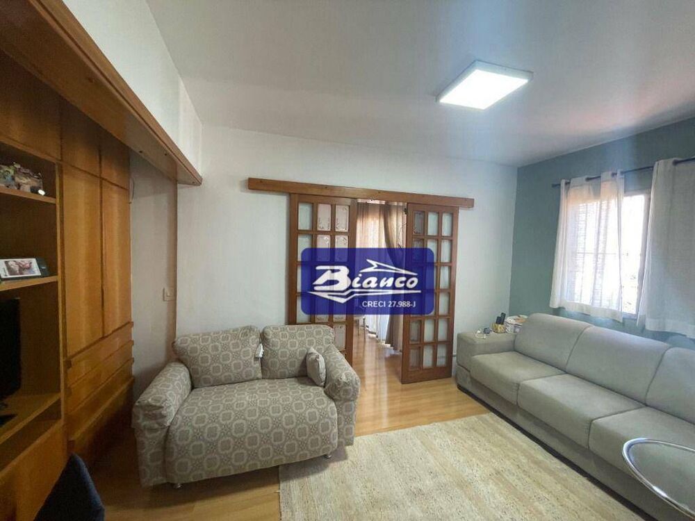 Apartamento, 3 quartos, 150 m² - Foto 1