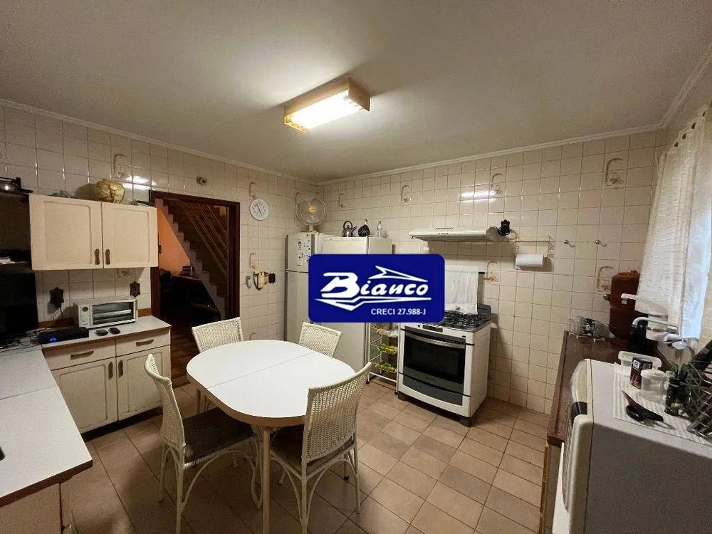 Sobrado, 3 quartos, 236 m² - Foto 8