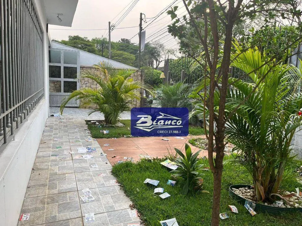 Casa, 3 quartos, 142 m² - Foto 1