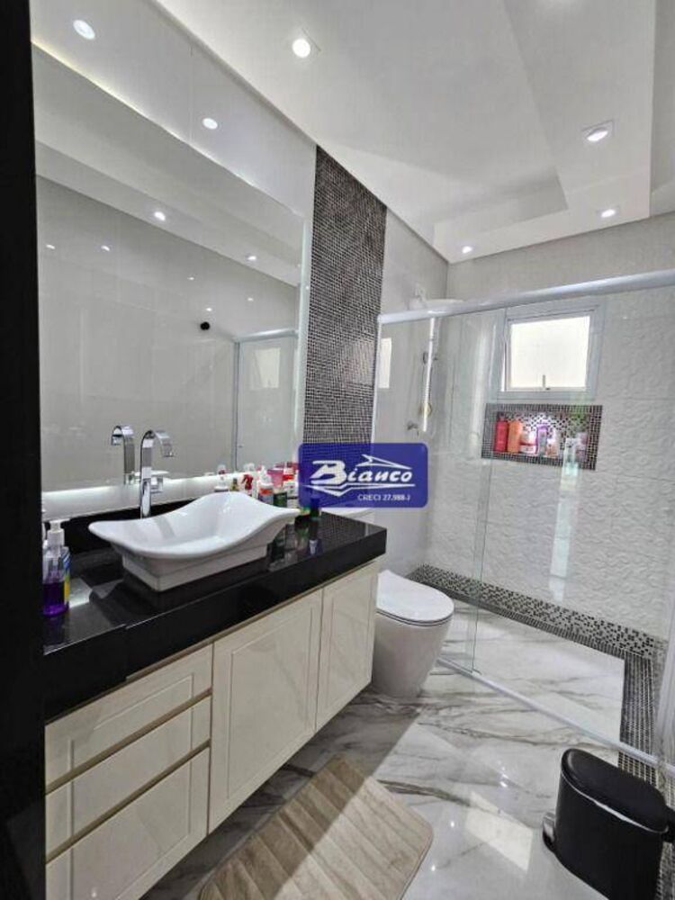 Sobrado, 4 quartos, 260 m² - Foto 1