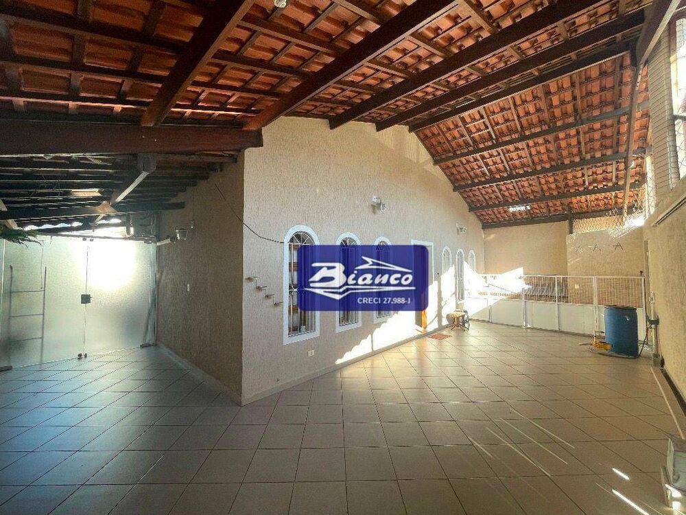 Casa, 3 quartos, 310 m² - Foto 3