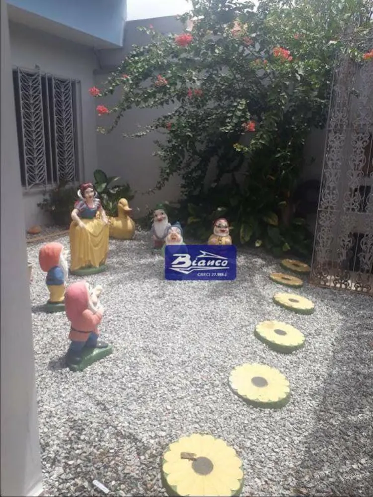 Sobrado, 3 quartos, 296 m² - Foto 1