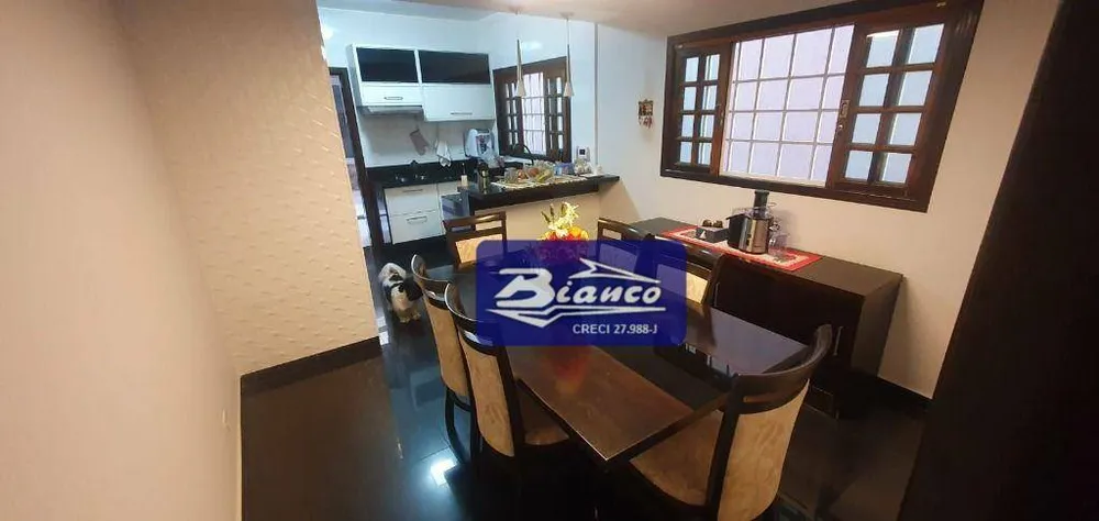 Sobrado, 2 quartos, 252 m² - Foto 7
