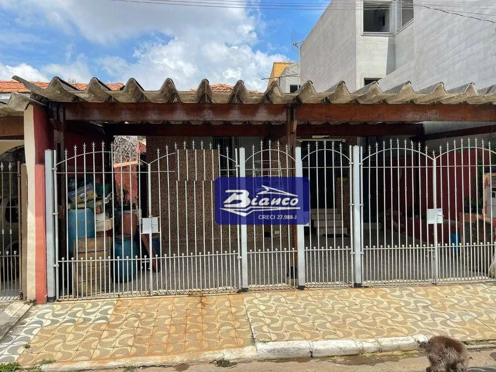 Casa, 3 quartos, 192 m² - Foto 2