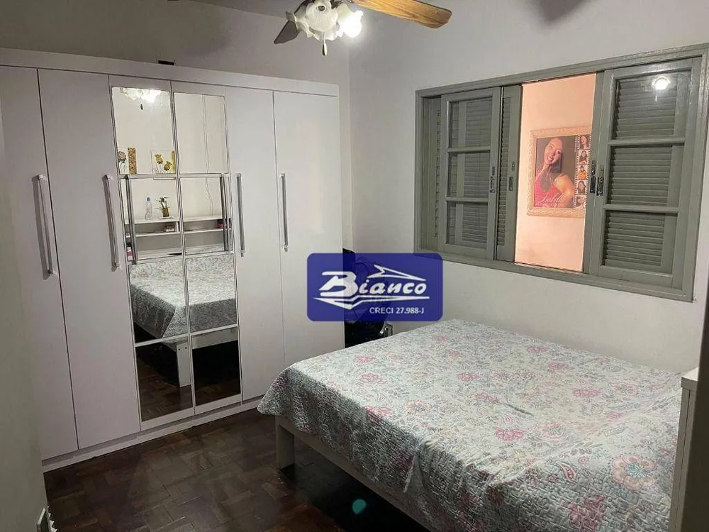 Casa, 3 quartos, 192 m² - Foto 1