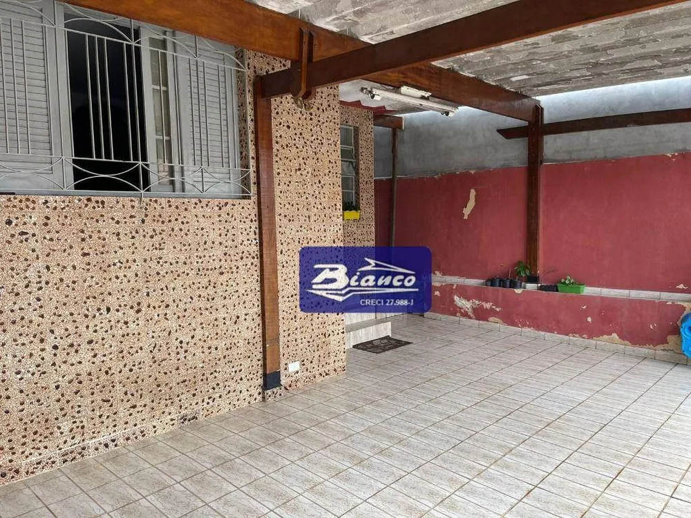 Casa, 3 quartos, 192 m² - Foto 3