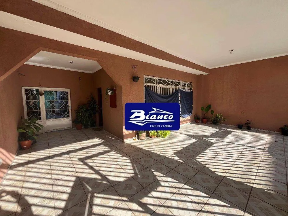 Sobrado, 4 quartos, 337 m² - Foto 1