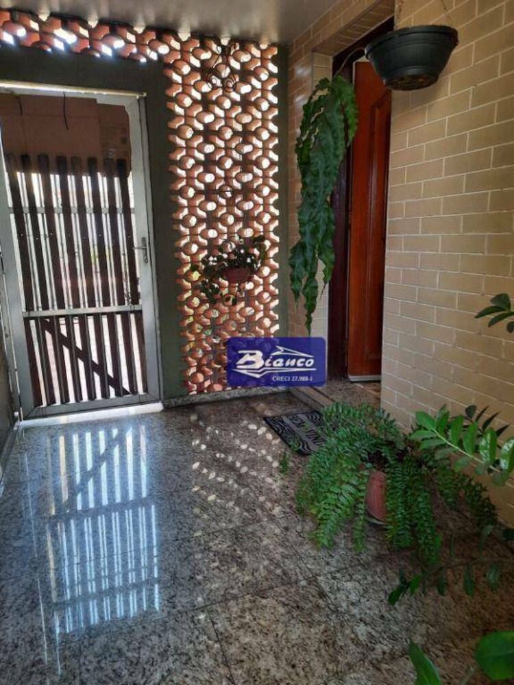 Casa, 3 quartos, 190 m² - Foto 4