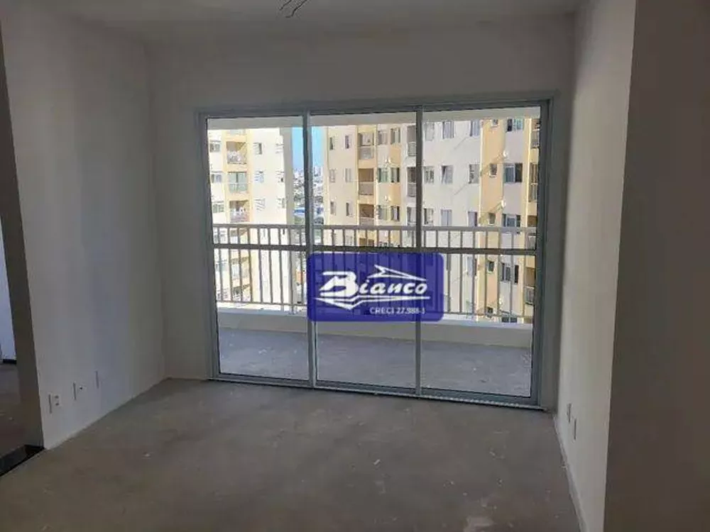 Apartamento à venda com 3 quartos, 75m² - Foto 3