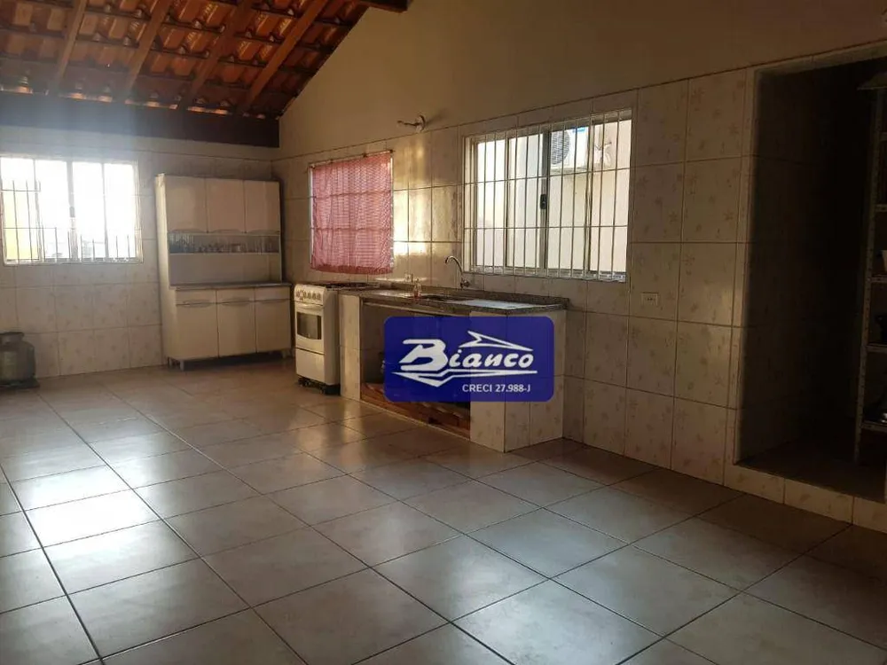 Casa, 3 quartos, 287 m² - Foto 2