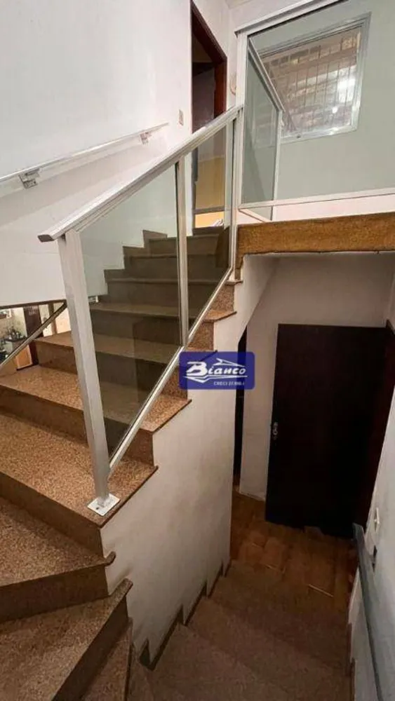Sobrado, 3 quartos, 299 m² - Foto 1