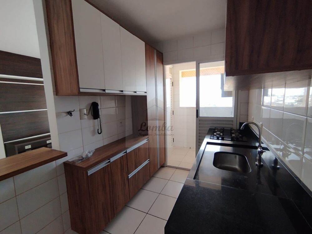 Apartamento para alugar com 3 quartos, 106m² - Foto 15