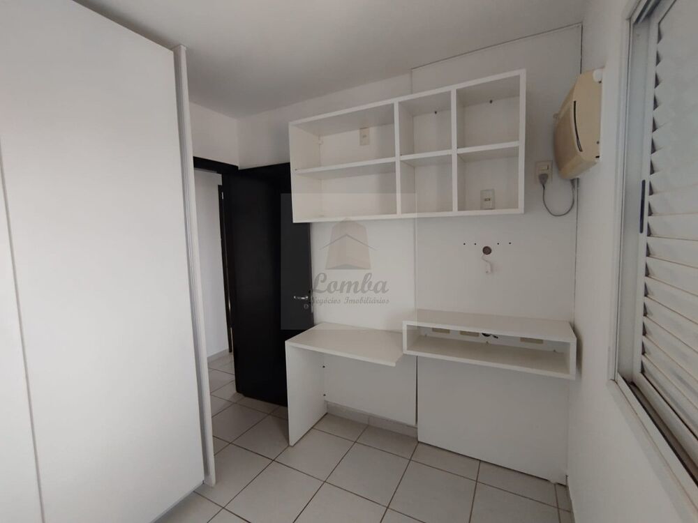 Apartamento para alugar com 3 quartos, 106m² - Foto 9