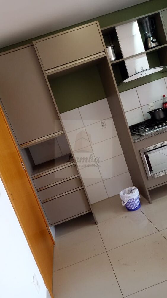 Apartamento para alugar com 3 quartos, 106m² - Foto 2