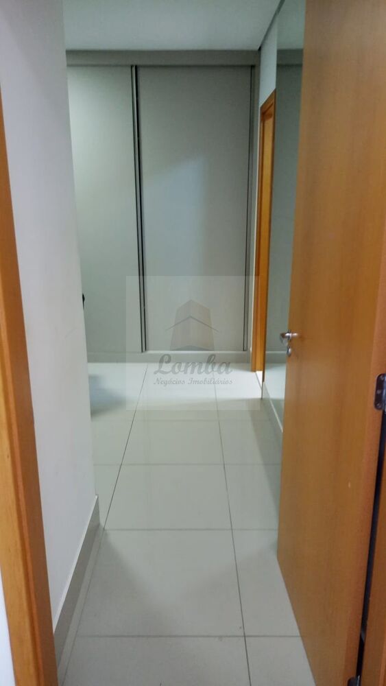 Apartamento para alugar com 3 quartos, 106m² - Foto 7