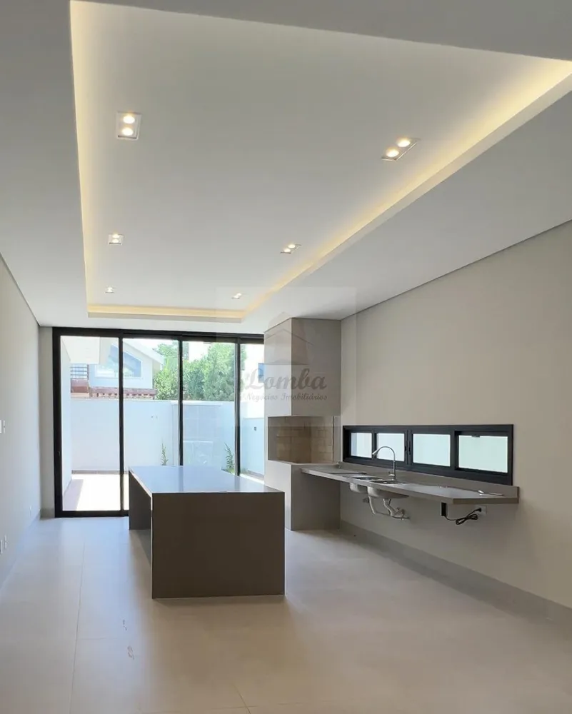 Casa, 3 quartos, 225 m² - Foto 12
