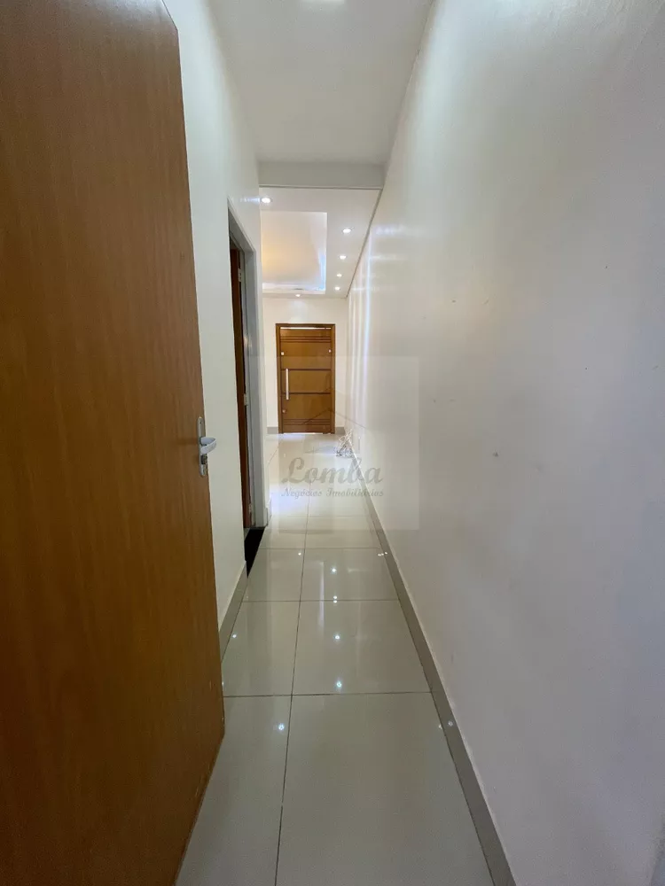 Casa para alugar com 3 quartos, 134m² - Foto 3