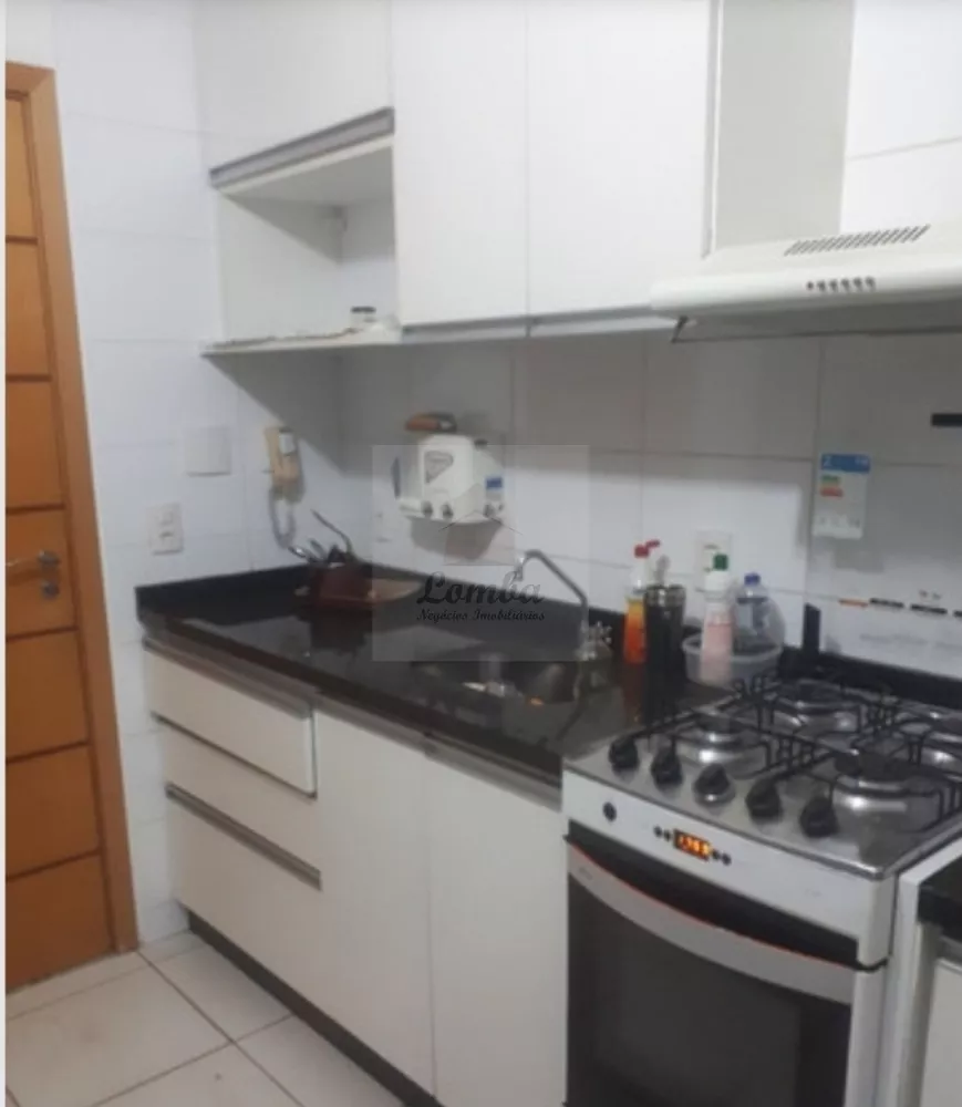 Apartamento para alugar com 3 quartos, 97m² - Foto 3