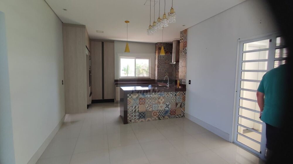 Casa para alugar com 5 quartos - Foto 2