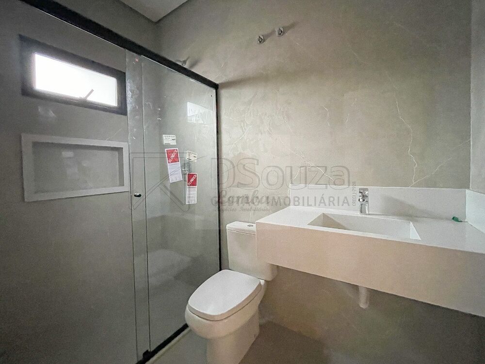 Casa, 3 quartos, 203 m² - Foto 2