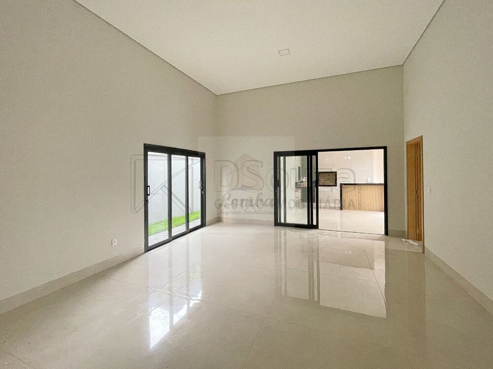 Casa, 3 quartos, 203 m² - Foto 4