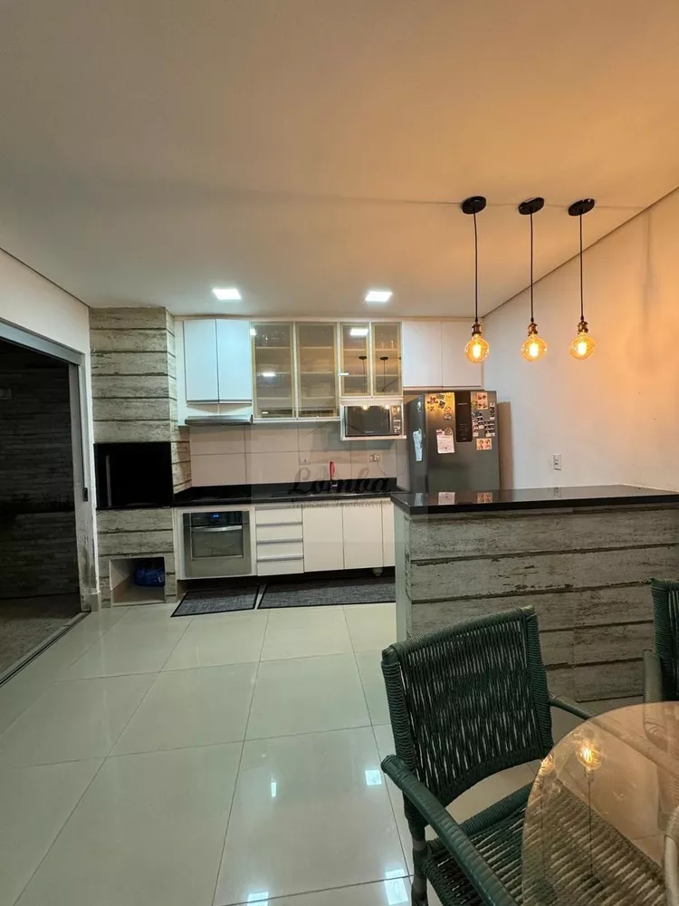 Casa, 3 quartos, 182 m² - Foto 13