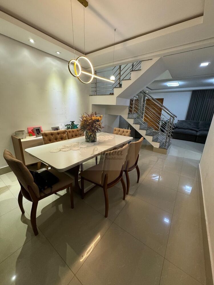 Casa, 3 quartos, 182 m² - Foto 6