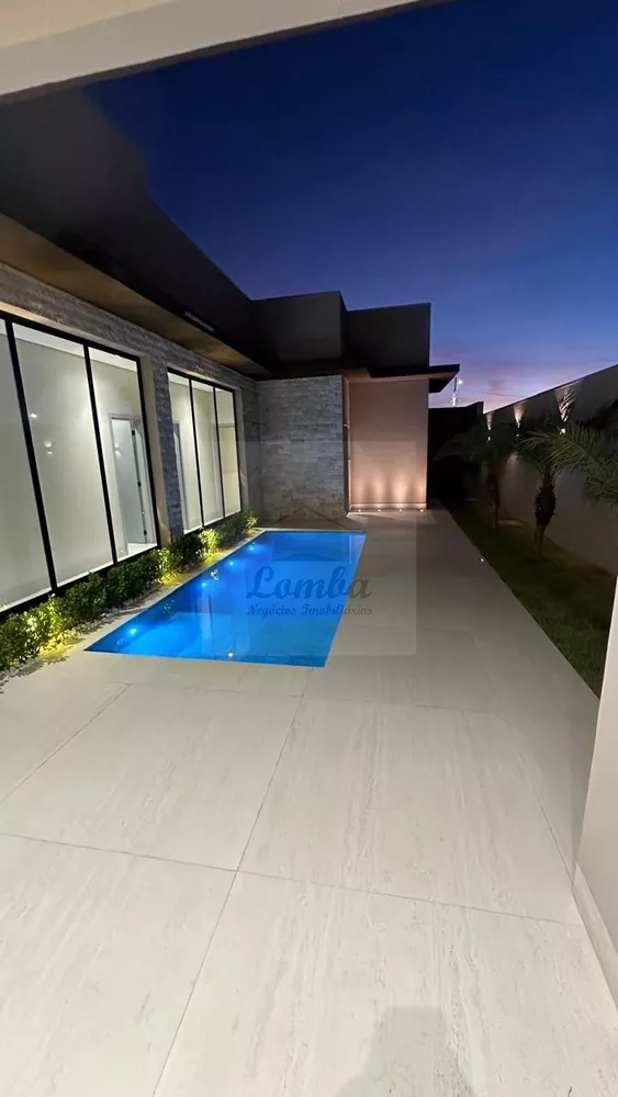 Casa à venda com 3 quartos, 254m² - Foto 6