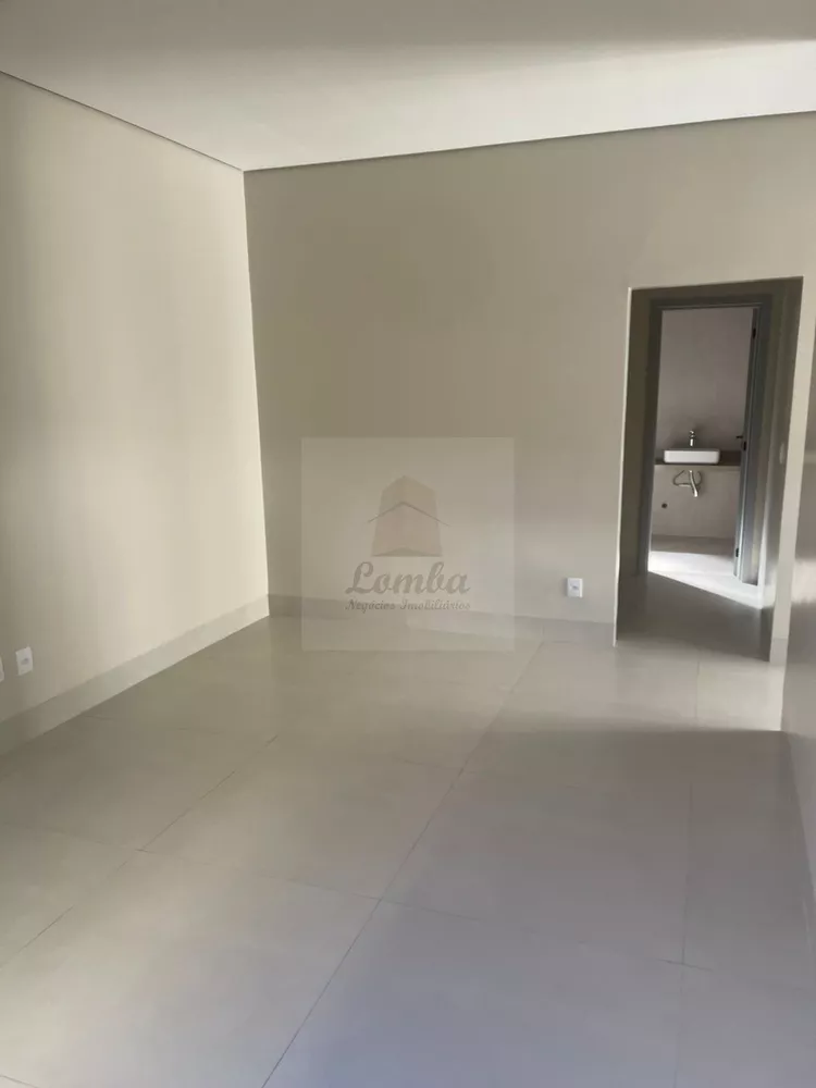 Casa à venda com 3 quartos, 254m² - Foto 11