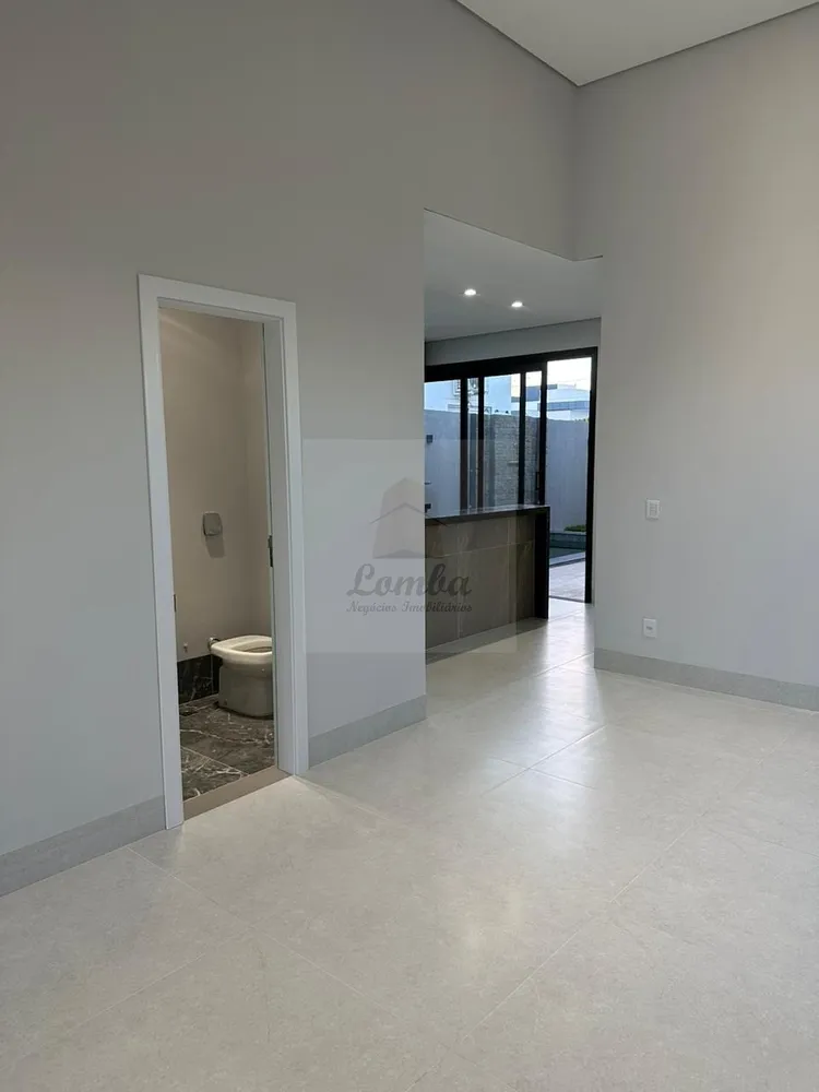 Casa, 3 quartos, 172 m² - Foto 2