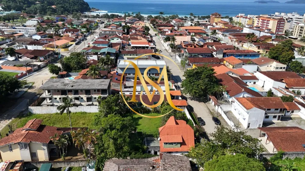 Casa, 5 quartos, 234 m² - Foto 2