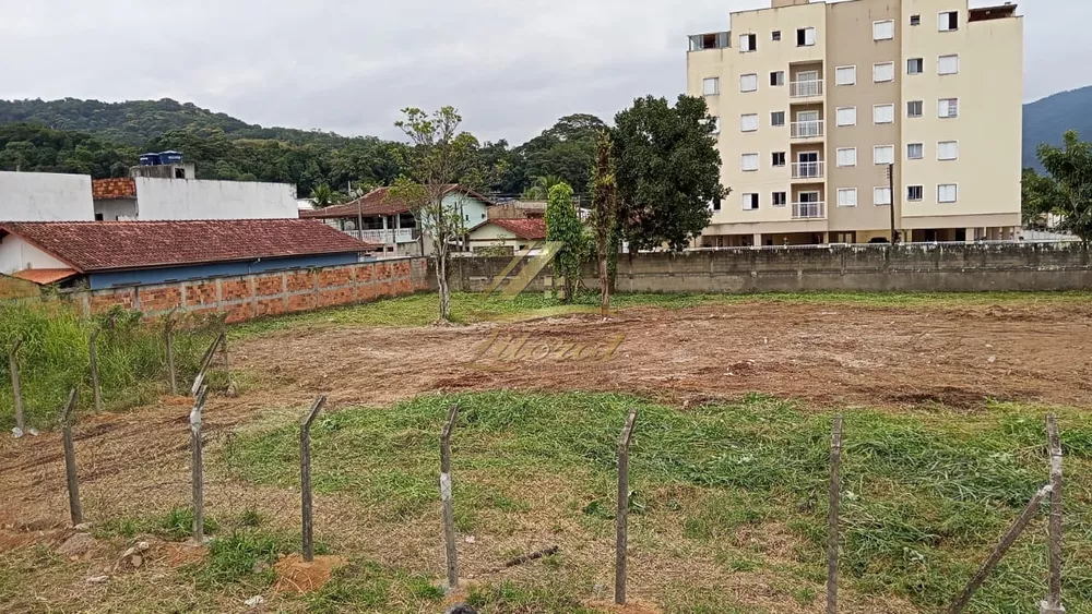 Terreno à venda, 1500m² - Foto 3