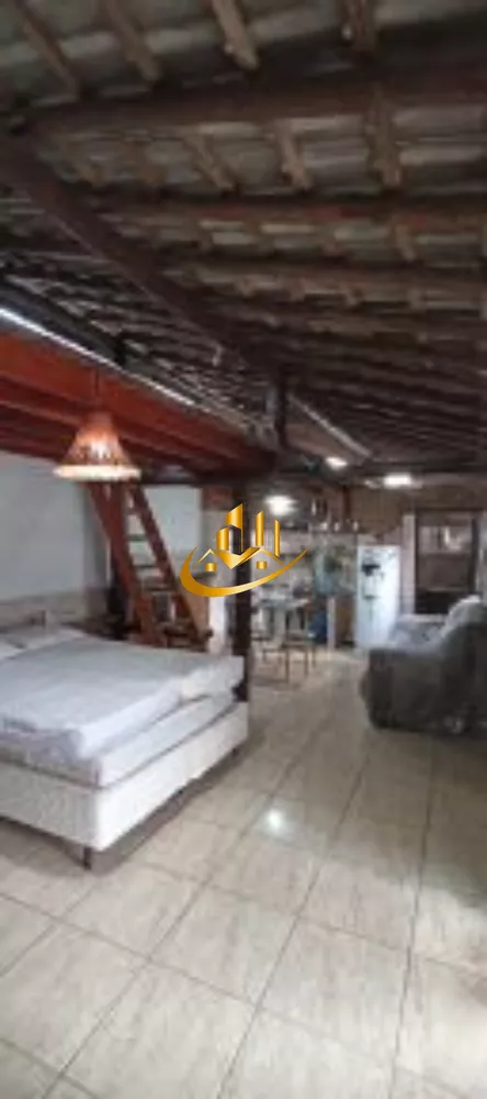 Casa à venda e aluguel com 2 quartos, 198m² - Foto 2