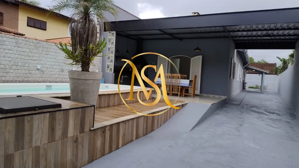 Casa, 4 quartos, 140 m² - Foto 1