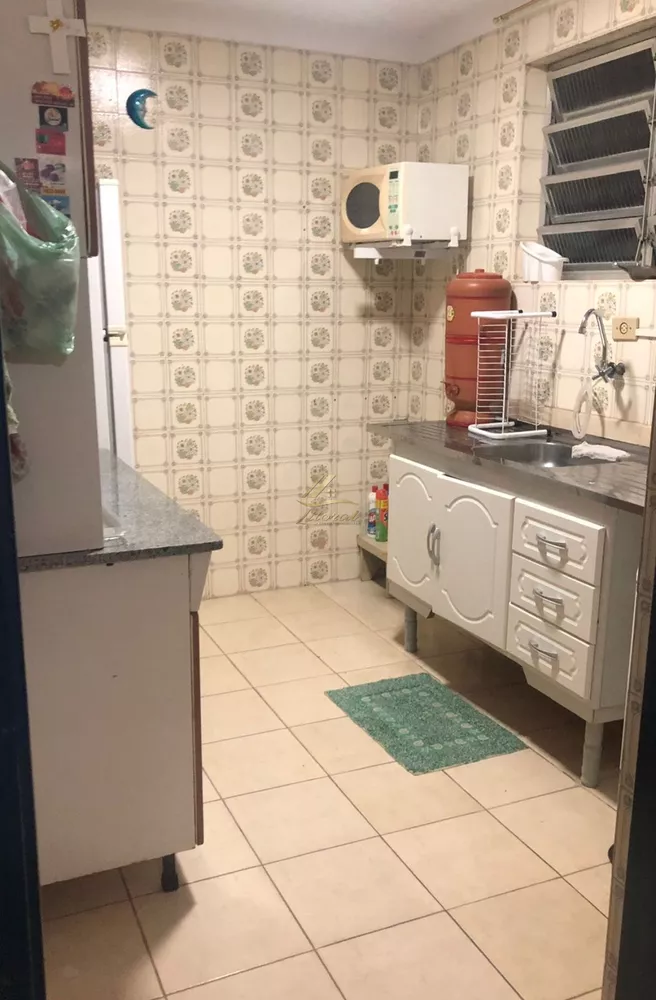 Casa à venda com 3 quartos, 100m² - Foto 4