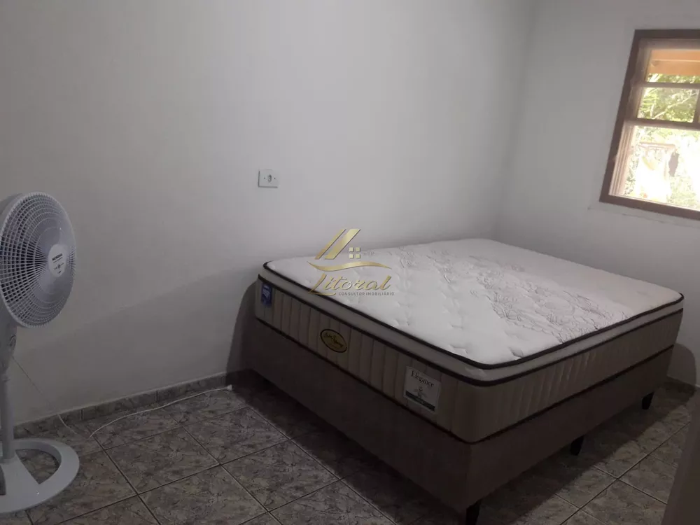 Casa, 4 quartos, 220 m² - Foto 1
