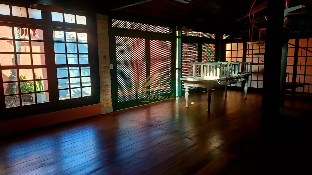Casa, 4 quartos, 220 m² - Foto 3