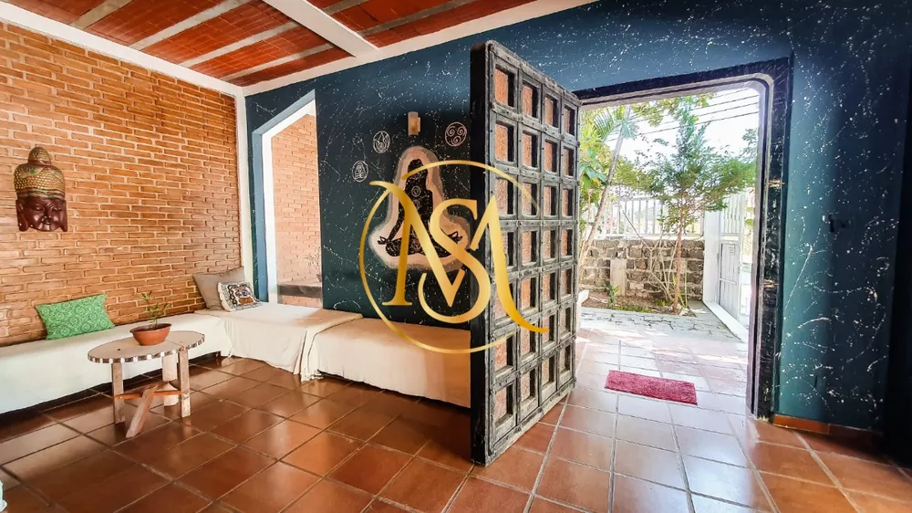 Casa à venda e aluguel com 6 quartos, 250m² - Foto 4