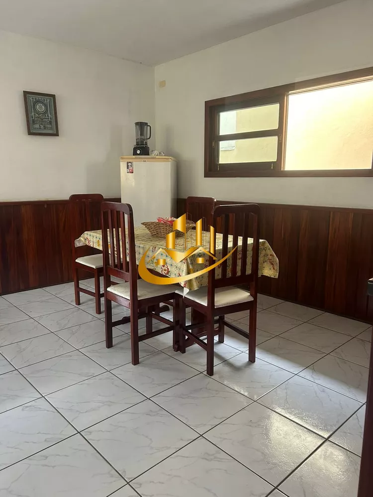 Casa, 3 quartos, 225 m² - Foto 4