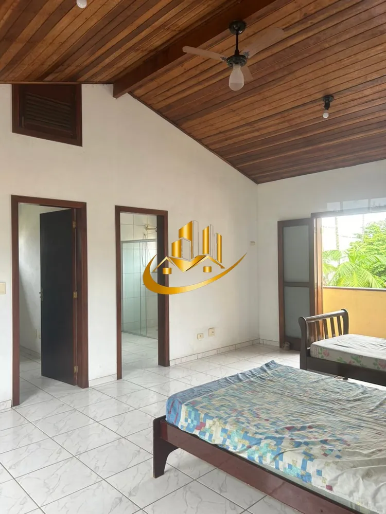 Casa, 3 quartos, 225 m² - Foto 12