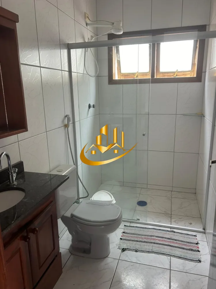 Casa, 3 quartos, 225 m² - Foto 2