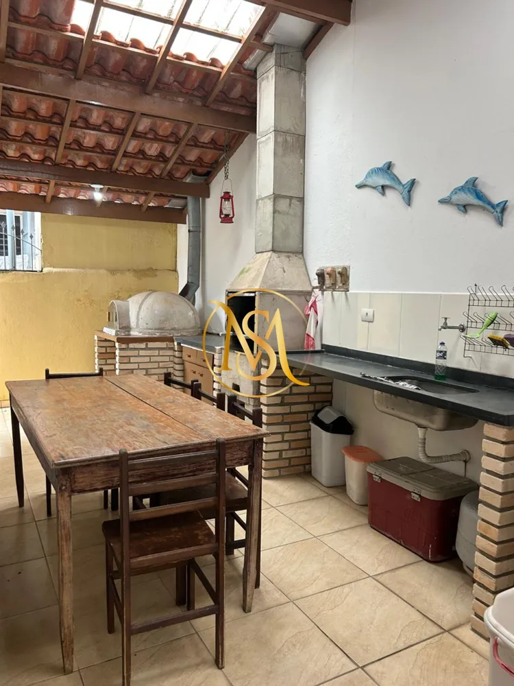 Casa, 3 quartos, 180 m² - Foto 1