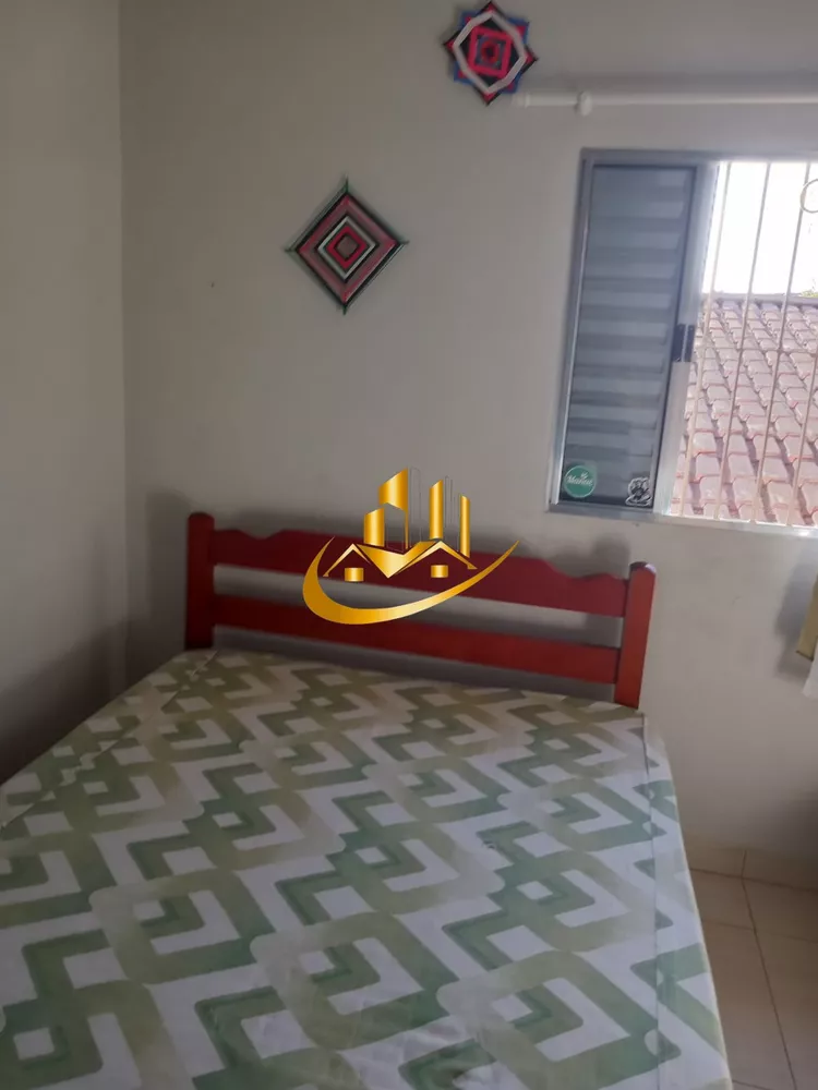 Casa à venda com 3 quartos, 70m² - Foto 7