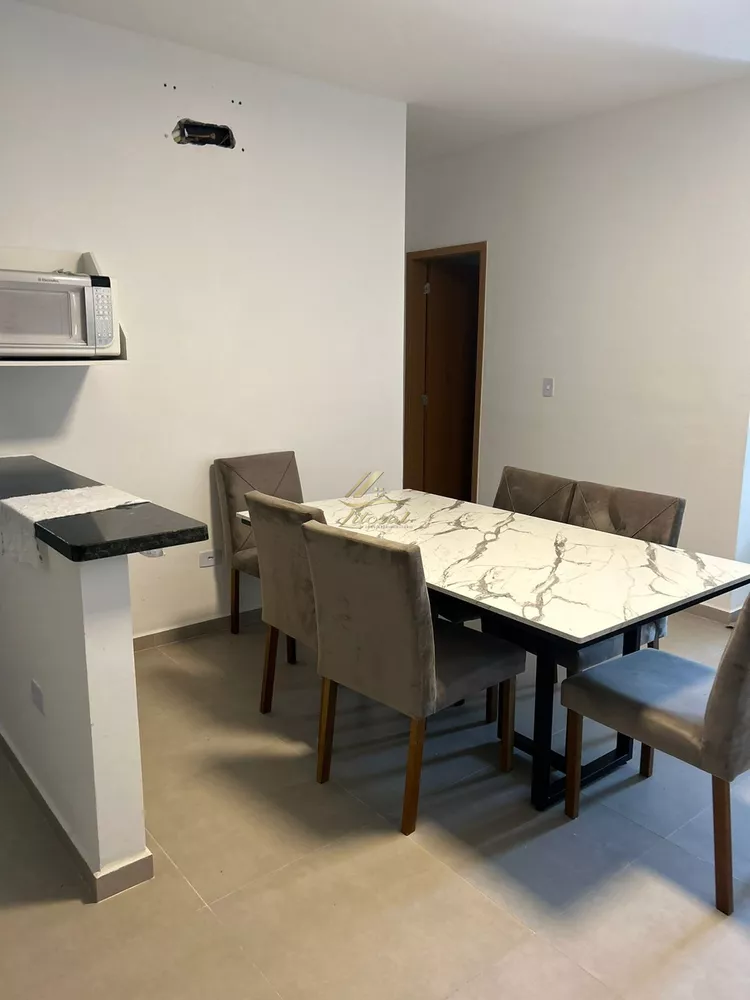 Apartamento à venda com 2 quartos, 75m² - Foto 4