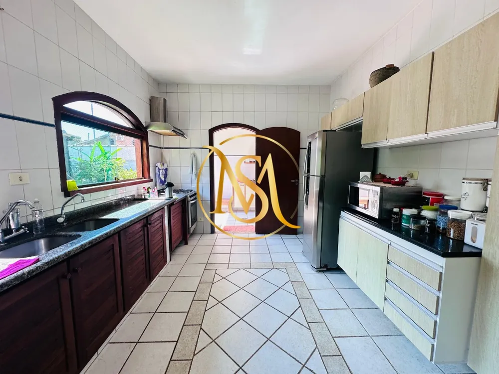Casa, 4 quartos, 260 m² - Foto 20