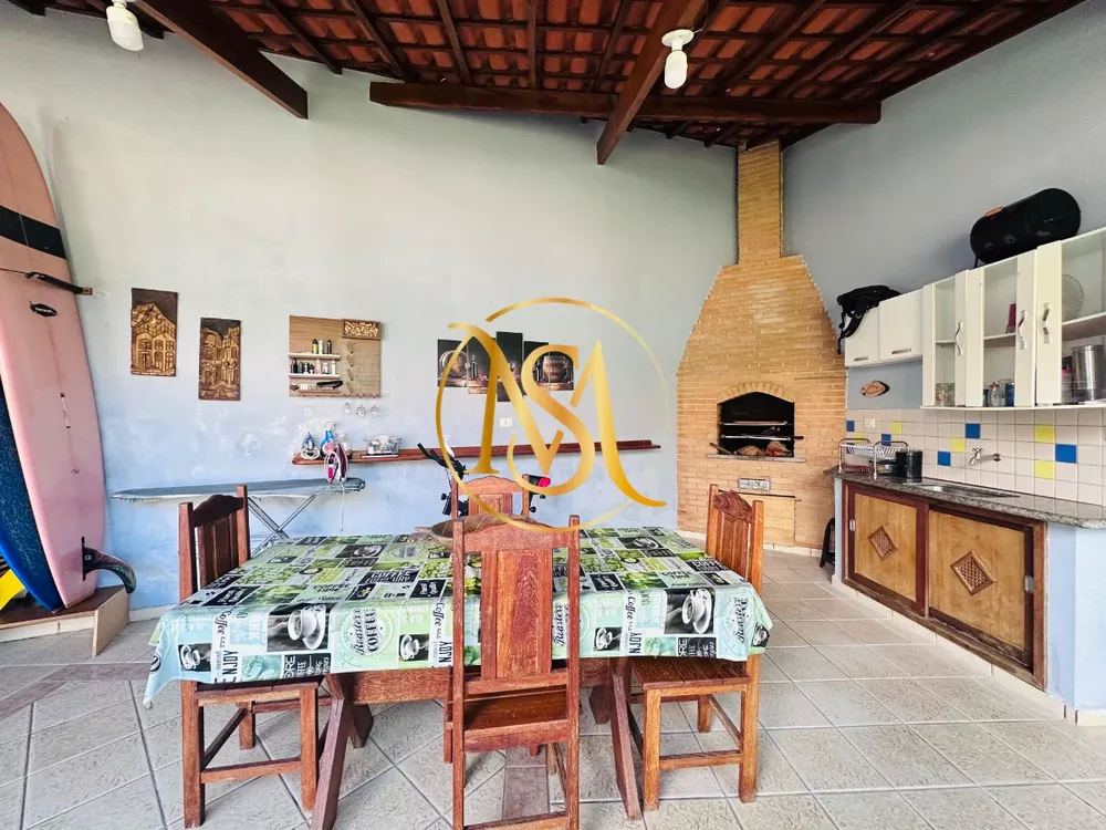 Casa, 4 quartos, 260 m² - Foto 1