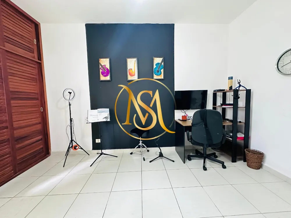 Casa, 4 quartos, 260 m² - Foto 9