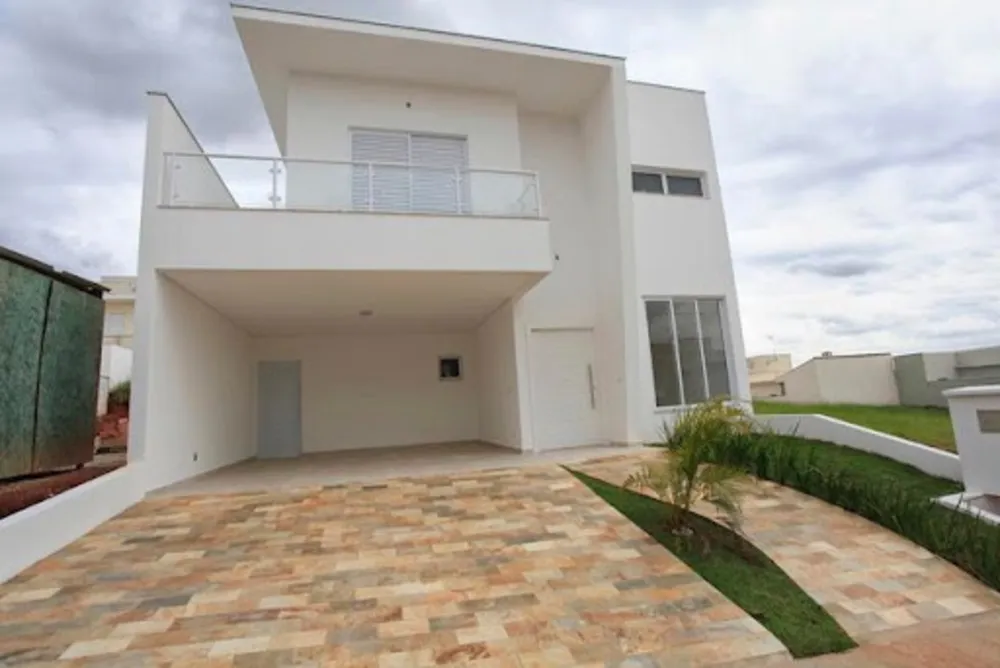 Sobrado, 3 quartos, 223 m² - Foto 1